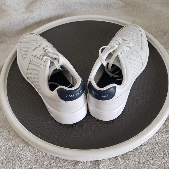 Cole Haan Grand Crosscourt Tennis Sneakers Mens 10.5 W Minimalist Cleancore - Picture 3 of 11